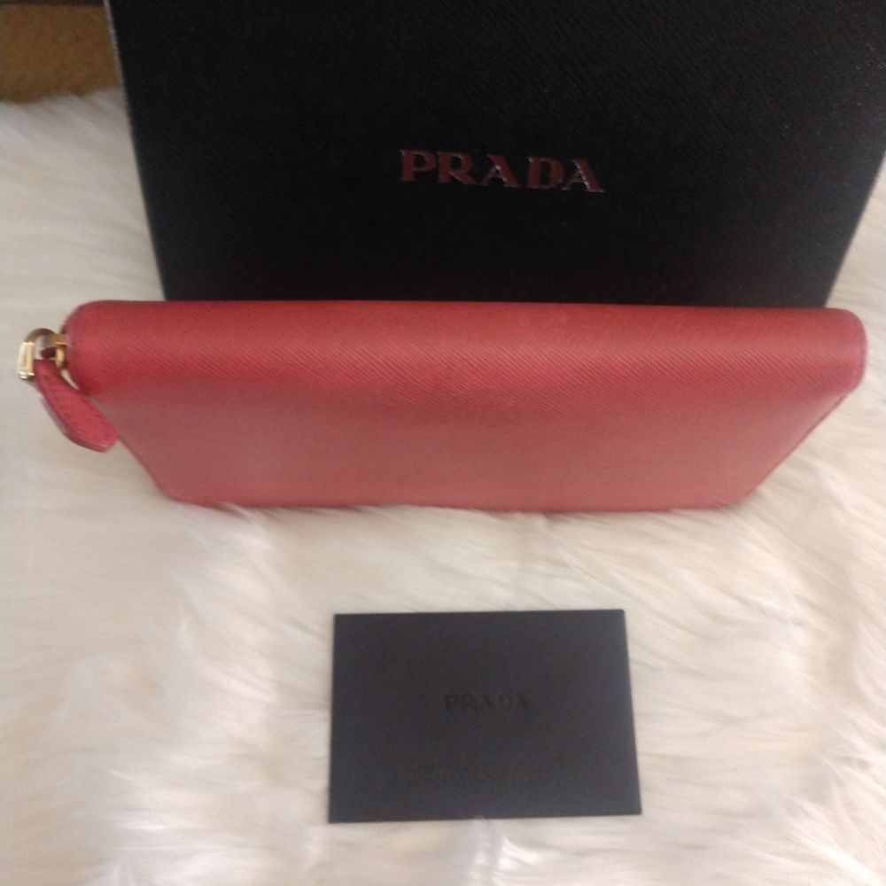 Prada Rosa Saffiano Leather Wallet - Picture 2 of 10